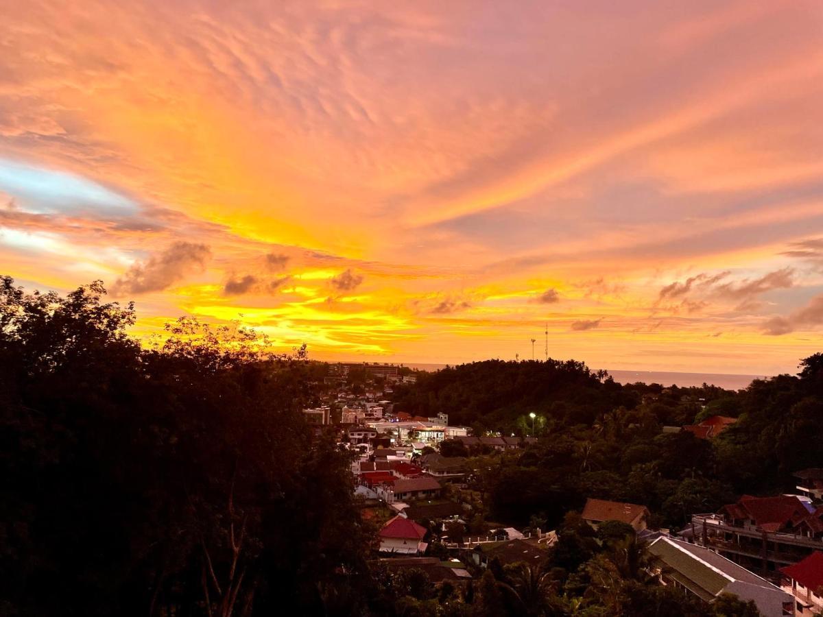 Baan Saint-Tropez Seaview Villas Kata Beach 외부 사진