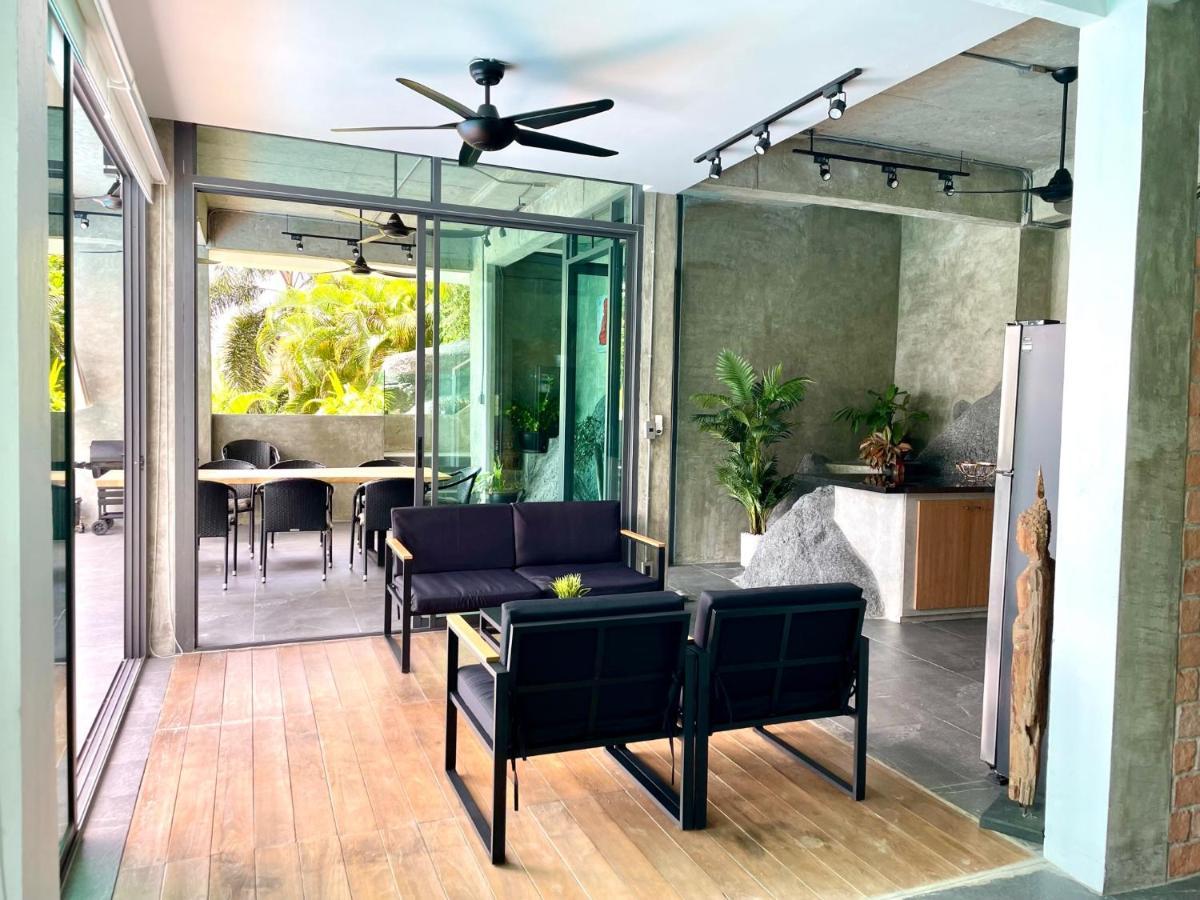Baan Saint-Tropez Seaview Villas Kata Beach 외부 사진
