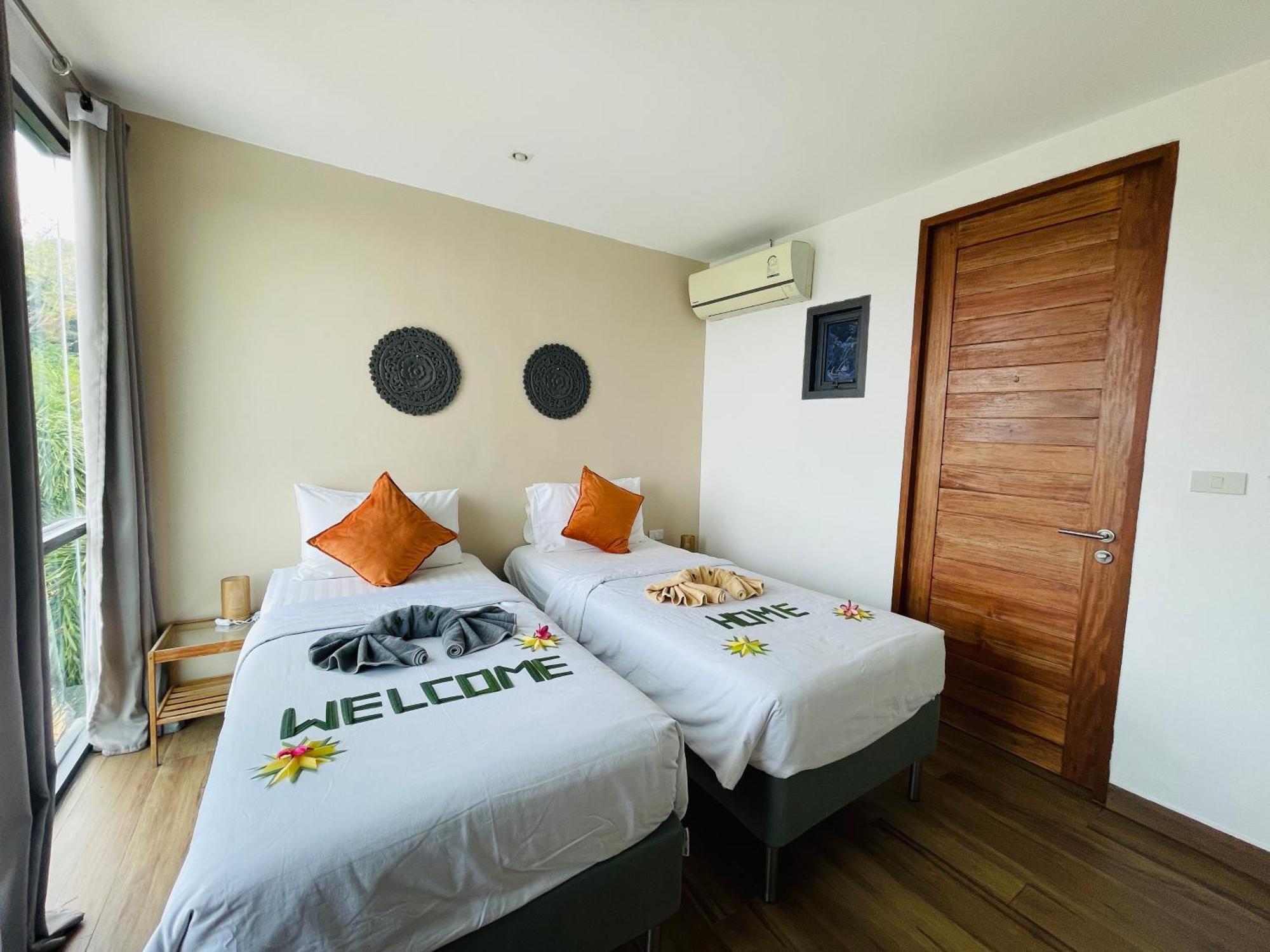 Baan Saint-Tropez Seaview Villas Kata Beach 외부 사진