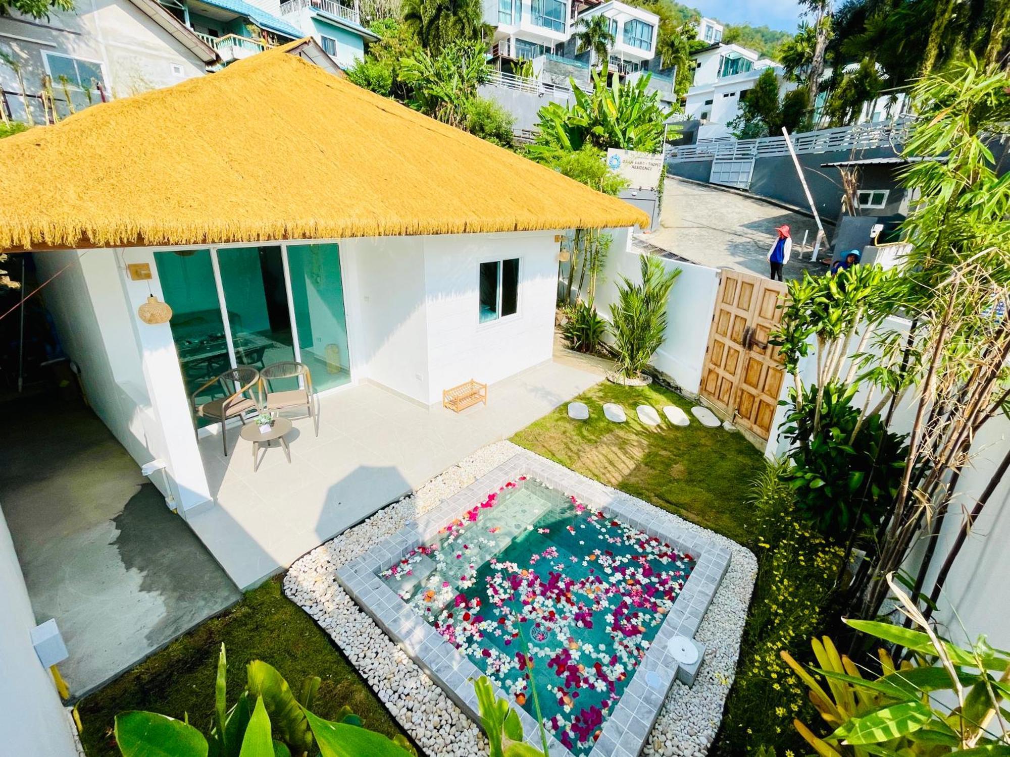 Baan Saint-Tropez Seaview Villas Kata Beach 외부 사진