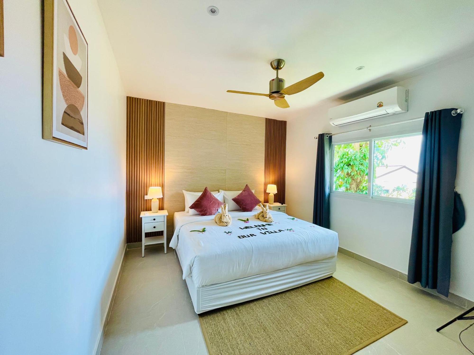 Baan Saint-Tropez Seaview Villas Kata Beach 외부 사진