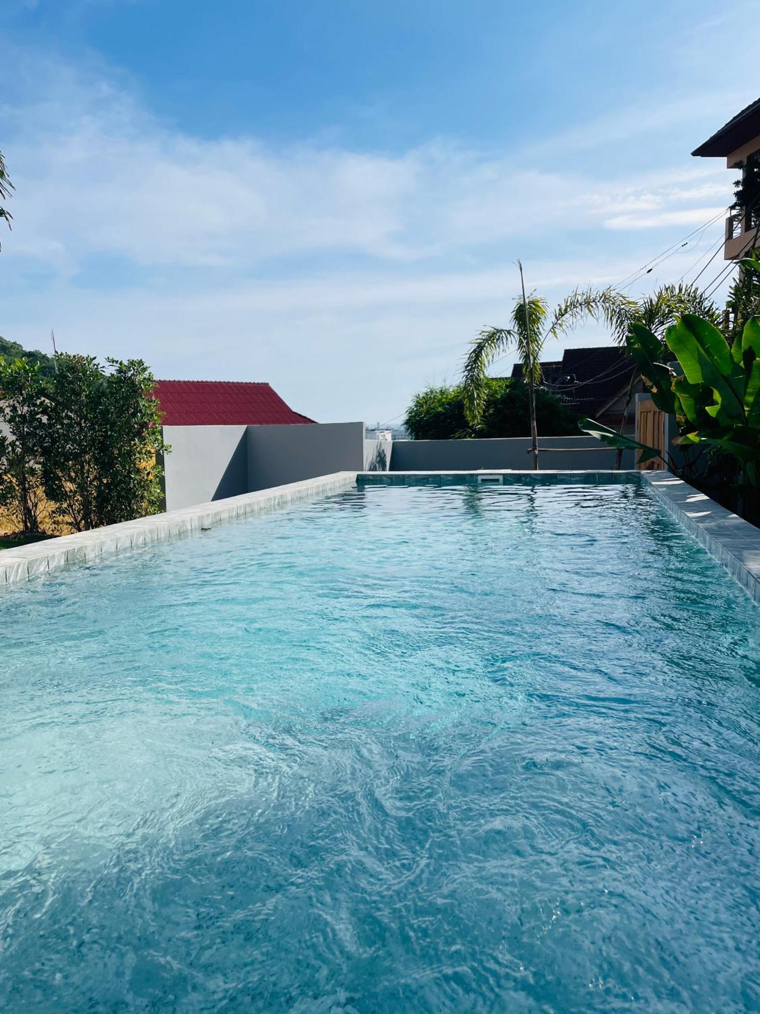 Baan Saint-Tropez Seaview Villas Kata Beach 외부 사진