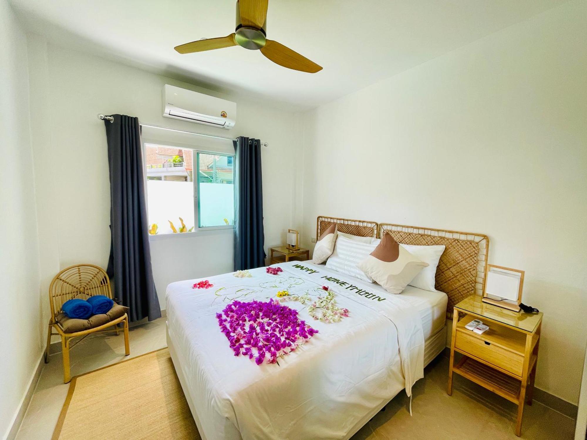 Baan Saint-Tropez Seaview Villas Kata Beach 외부 사진